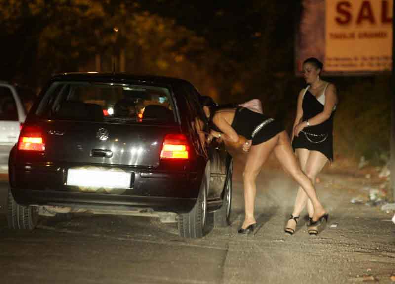 African prostitutes in the UAE target white clients then demand $10k for abortions